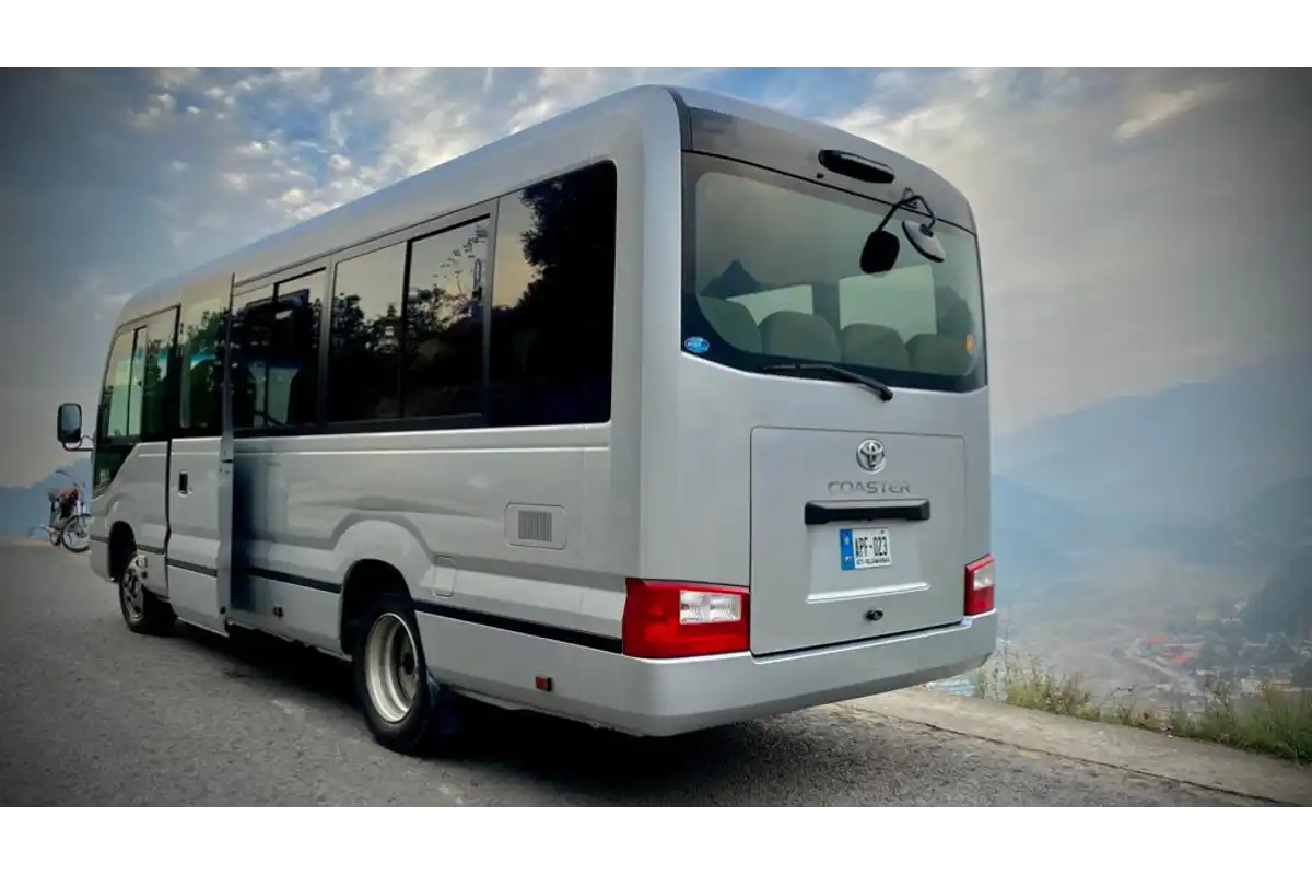 Toyota 25 seats Coaster for rent